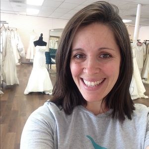 Meet your Posher, Abigail